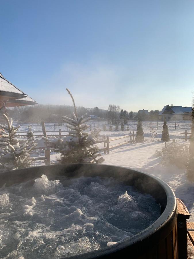 "Osada Guty" - Kazdy Domek Posiada Prywatne Jacuzzi Na Wylacznosc, W Cenie Pobytu - Idealne Miejsce Na Wypoczynek! شافلاره المظهر الخارجي الصورة